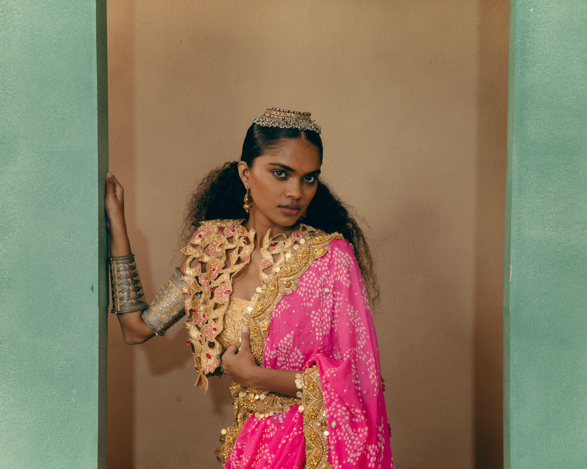 Ginni Bandhej Saree