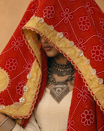 Leela Chunari